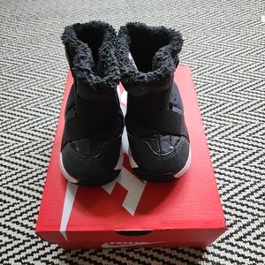 Nike Flex Advance Boot Todder size 8